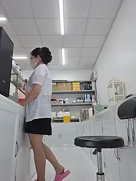 Stripchat Sex Chat of HinaLovely