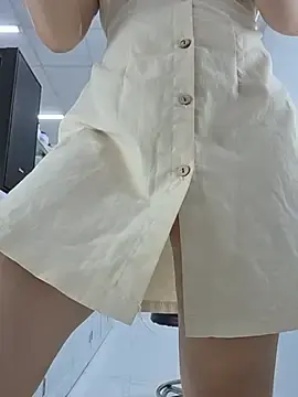 Stripchat Adult Webcam of HinaLovely