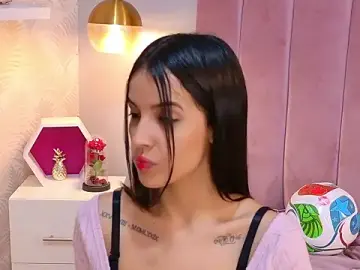 Stripchat Nude Webcam of LeenaBrown