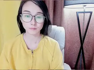Stripchat Live Sex Cam of NIAN-er