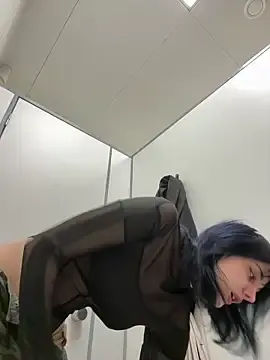 Stripchat Free Live Porn of Only_April