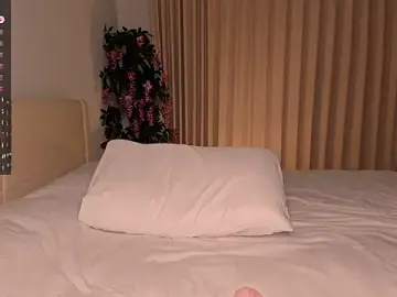 Stripchat Free Live Porn of MyLoveEllen