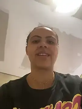 Stripchat Free Porn Cam of Chloe_Leaozinho
