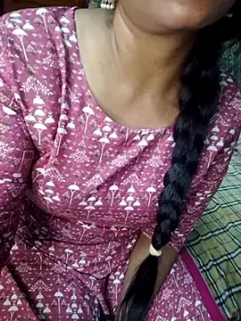 Stripchat Live Sex Cam of Shalini_telugu09