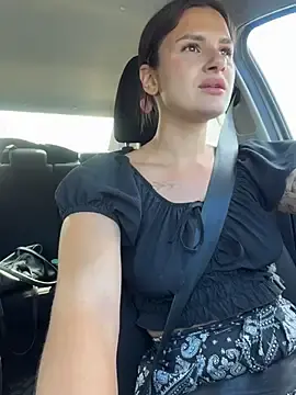Stripchat Free Live Porn of MiraReach