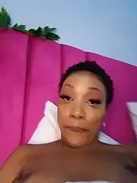 Stripchat Watch Live Sex Cams of Miss_Moriah