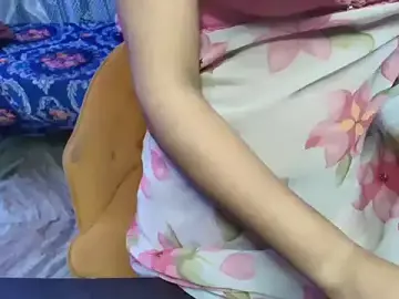 Stripchat Sex Cam of medowrainn