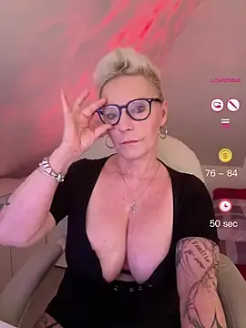 Stripchat Free Porn Cam of German_Milf
