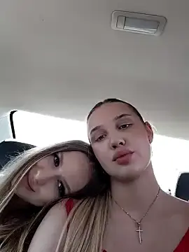 Stripchat Free Porn Cam of caressyourself