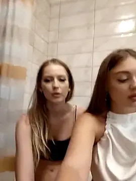 Stripchat Live Porn of caressyourself