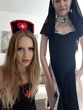 Stripchat Best live sex cam show of caressyourself