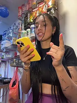 Stripchat Free Porn Cam of ANABOONCE_