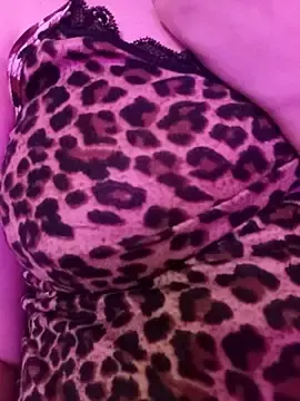 Stripchat Live Sex Cam of Mimy_khalifa969