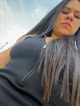 Stripchat Watch Live Sex Cams of ReggieG