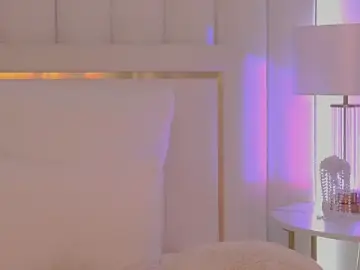 Stripchat Free Porn Cam of AriellaMelo