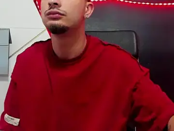 Stripchat Live Sex Cam of BrandonTate