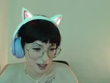 Stripchat Free Porn Cam of Marley_Queen