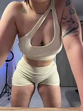 Stripchat Watch Live Sex Cams of Megan_lu2
