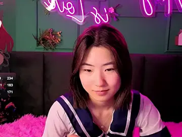 Stripchat Free Live Porn of Runi_Asian