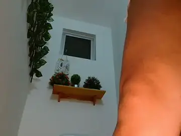 Stripchat Adult Webcams of 3littles