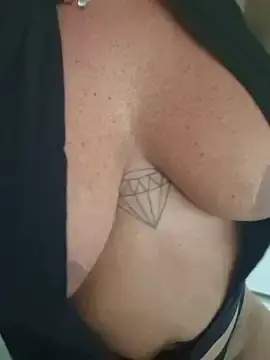 Stripchat Adult Webcam of CleoPrivate