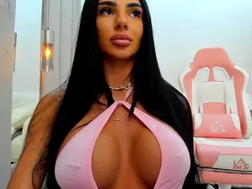 Stripchat Sex Cam of Britney_Charm_