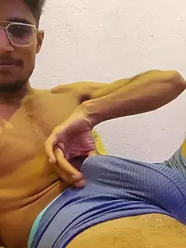 Stripchat Live Porn of kaushikhotty