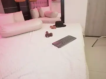 Stripchat Best Webcam of BellaLatinaTS