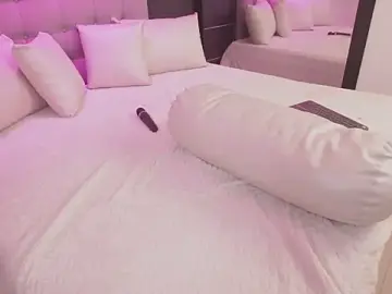 Stripchat Live Porn of BellaLatinaTS