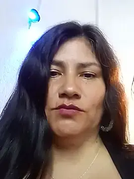 Stripchat Live Sex Cam of salomexlove_20