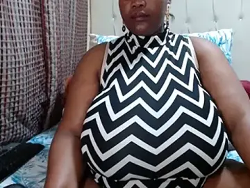 Stripchat Sex Chat of CHOCOLATEDARKBUSTYX