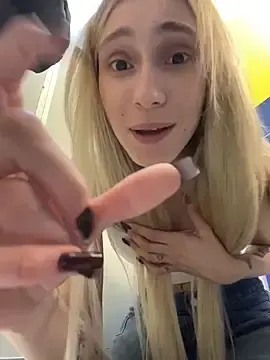 Stripchat Watch Live Sex Cams of Pink_Kiss