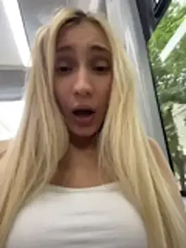 Stripchat Sex Chat of Pink_Kiss