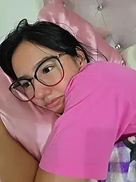 Stripchat Live Sex Cam of Pinkie_Princes