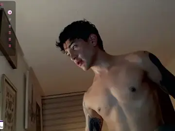 Stripchat Watch Live Sex Cams of ivaaaan_