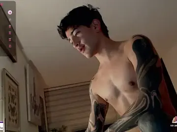 Stripchat Live Porn of ivaaaan_