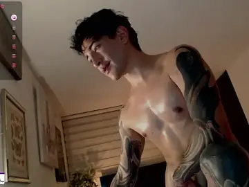 Stripchat Free Porn Cam of ivaaaan_
