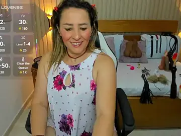 Stripchat Best live sex cam show of luciana_ballesteros_