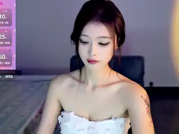 Stripchat Adult Video Chat of Xiaoxiao-Lopy