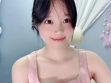 Stripchat Sex Cam of Yanys521