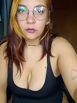 Stripchat Live Porn of kuramaqueen