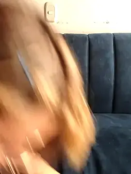 Stripchat Best live sex cam show of Neve_Collins