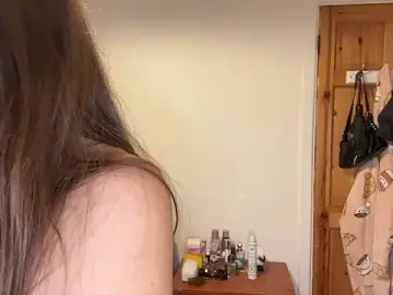 Stripchat Sex Cam of dewlullaby