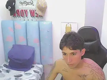 Stripchat Free Porn Cam of liam_play