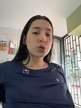 Stripchat Sex Chat of LittleDoll___