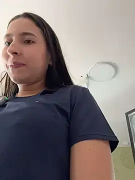 Stripchat Free Porn Cam of LittleDoll___