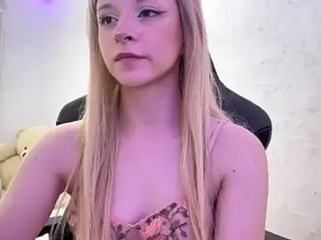 Stripchat Live Sex Cam of sweetNews