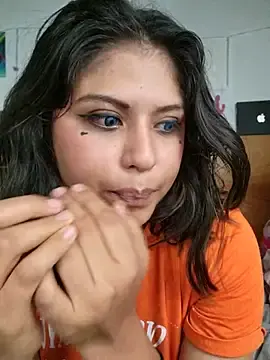 Stripchat Watch Live Sex Cams of azulzulix