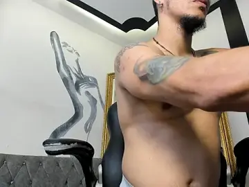 Stripchat Live Sex of AntonyEvans