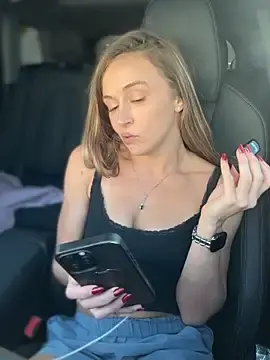 Stripchat Live Porn of lunagirl13